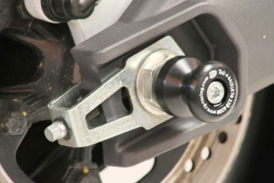 Chrániče osy zadního kola, Ducati Monster 696 '08-, černé